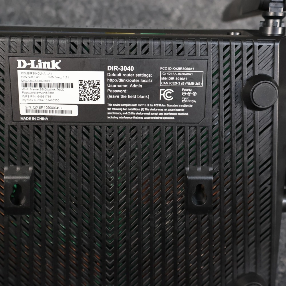 D Link DIR-3040 WiFi Router - Picture 4 of 5